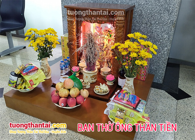 Ông Thần Tiền là ai?